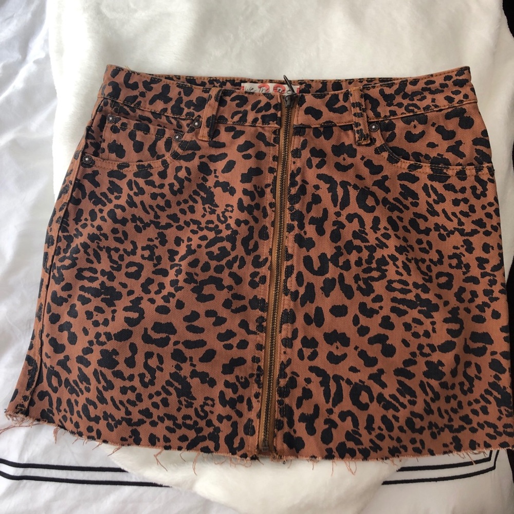 Free people jean cheetah zip up skirt